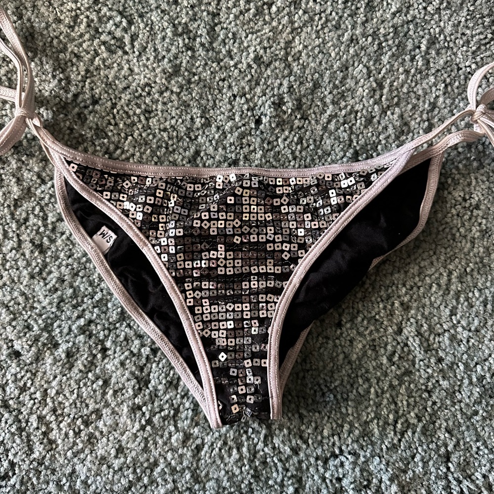 Sequin scrunch butt bikini bottom